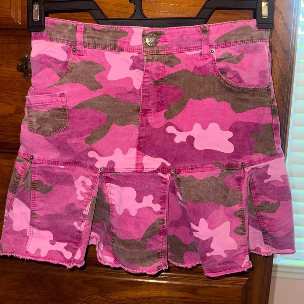 Vintage Pink and Brown Camo Pleated Mini Skort